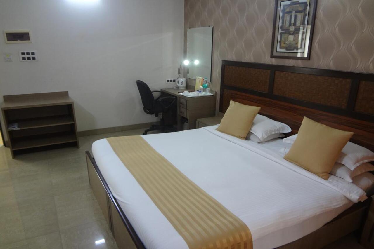 Jyoti Dwelling Hotel Bombay Exterior foto