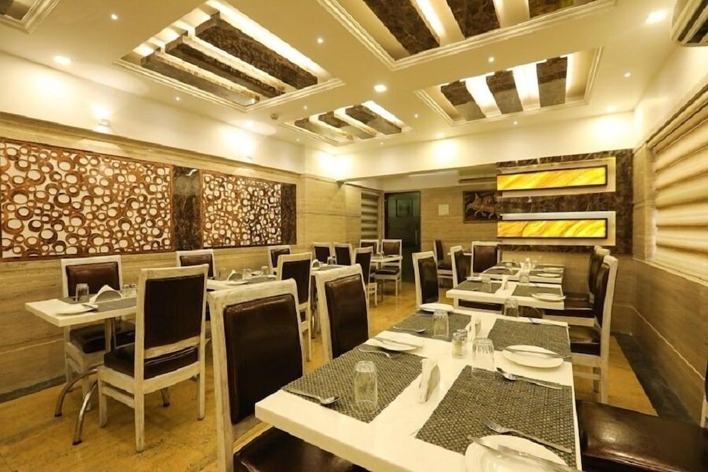 Jyoti Dwelling Hotel Bombay Exterior foto