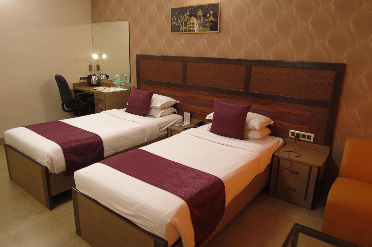 Jyoti Dwelling Hotel Bombay Exterior foto